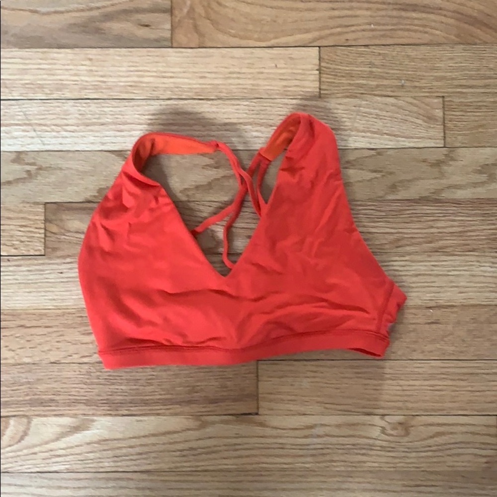 P’tula coral sports bra